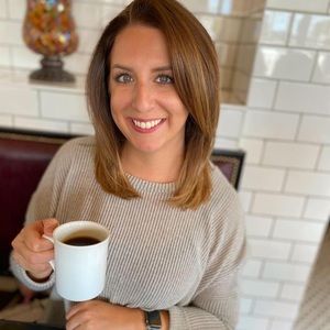 Meet your Posher, Lucia